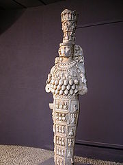 Artemisstatue im Museum von Ephesos